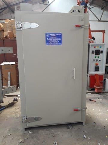 CHAMBER TYPE HOT AIR OVEN