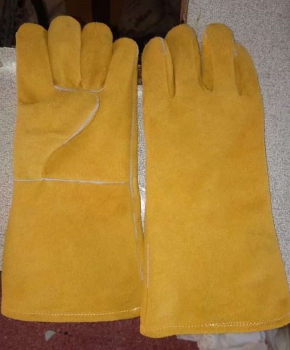 HAND GLOVES