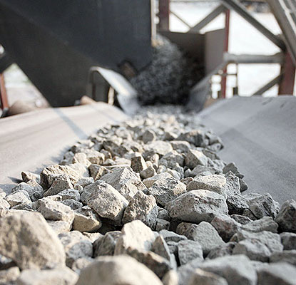 TEXTILE REINFORCED CONVEYOR BELTS
