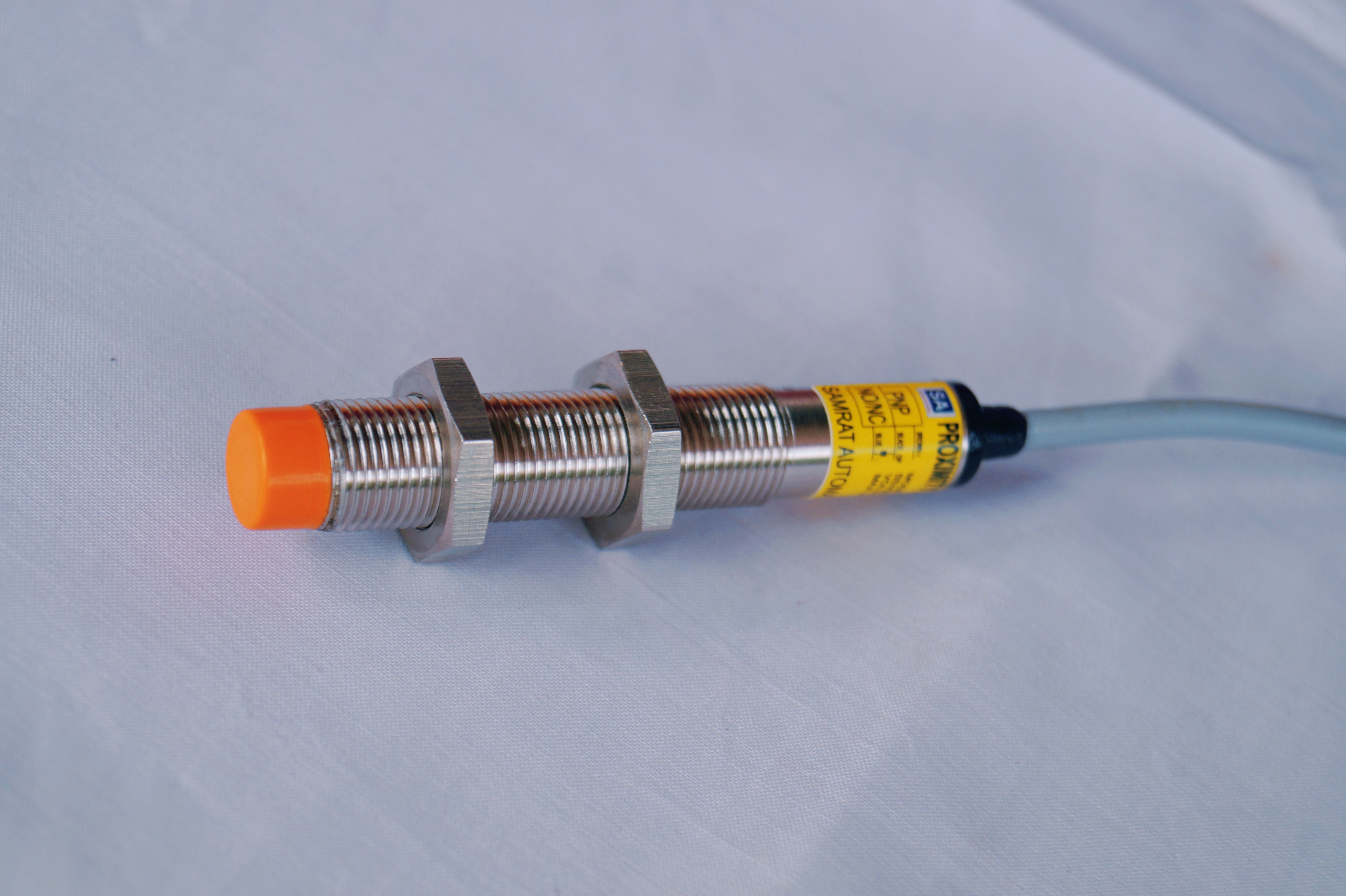 INDUCTIVE PROXIMITY SENSORS