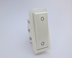M-Platinum 6 A 2 Way Switch