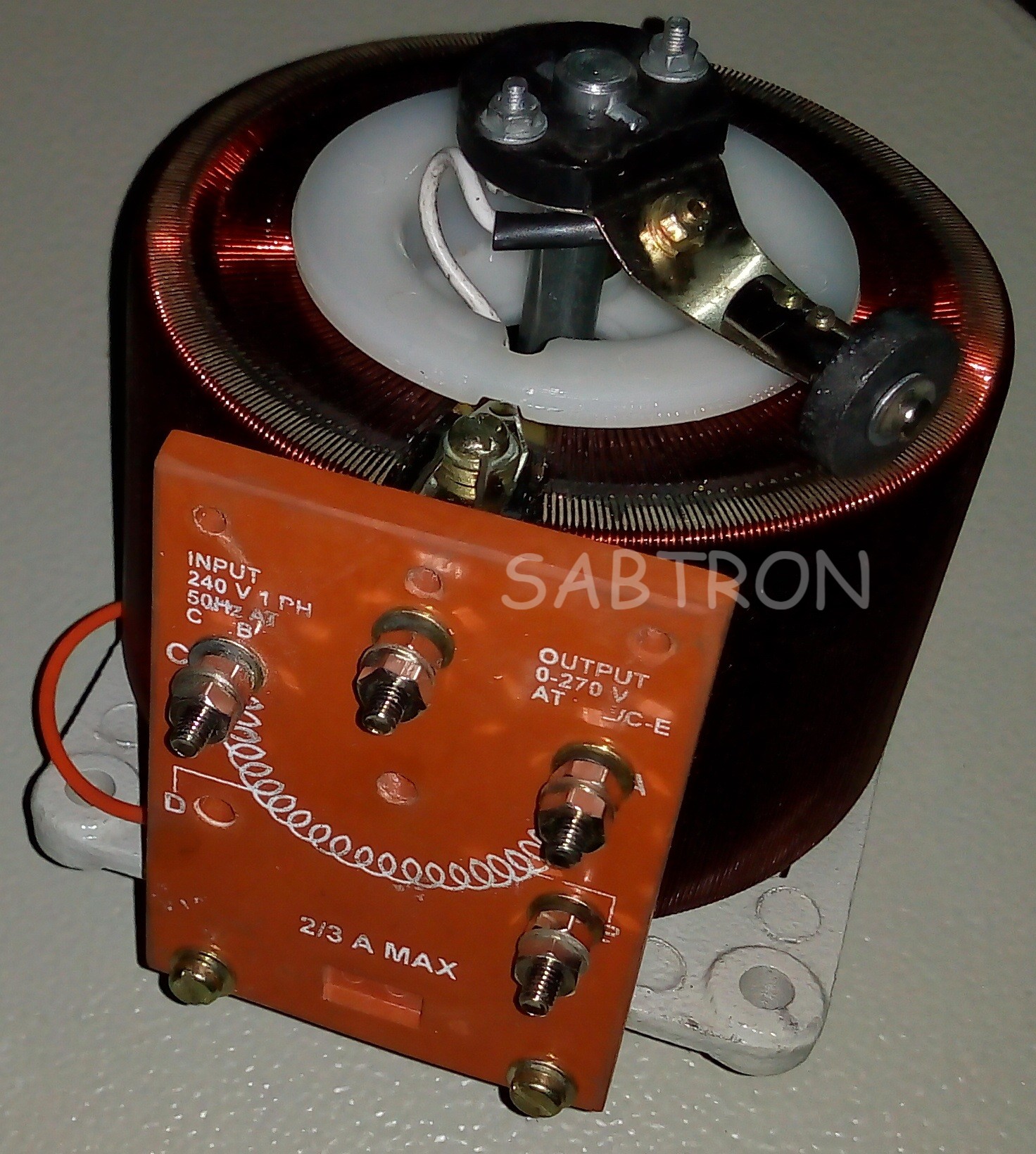 2 amps single phase variable transformer open type