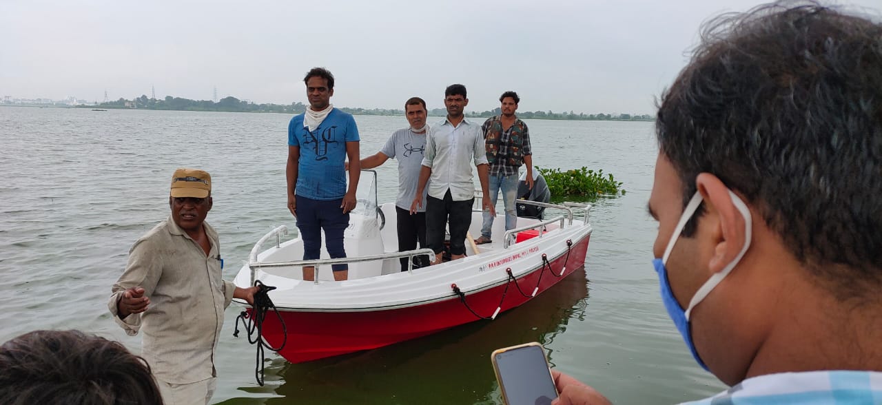 FRP RESCUE BOAT 