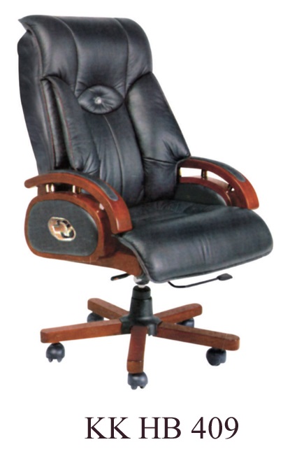 EXECUTIVE CHAIR