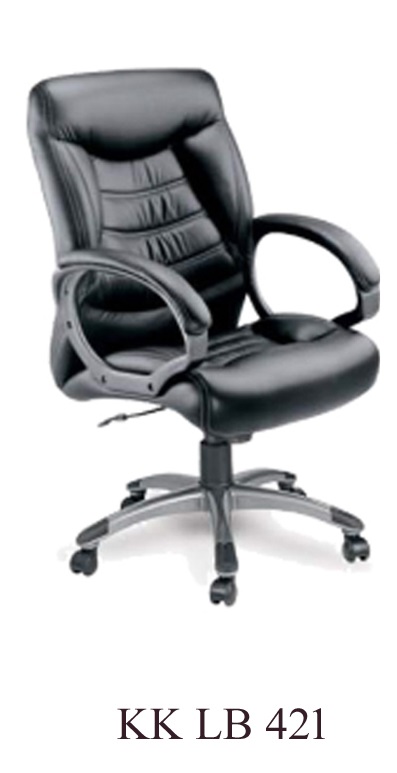 EXECUTIVE CHAIR