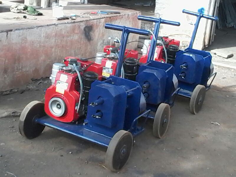 Sewer rodding appratus