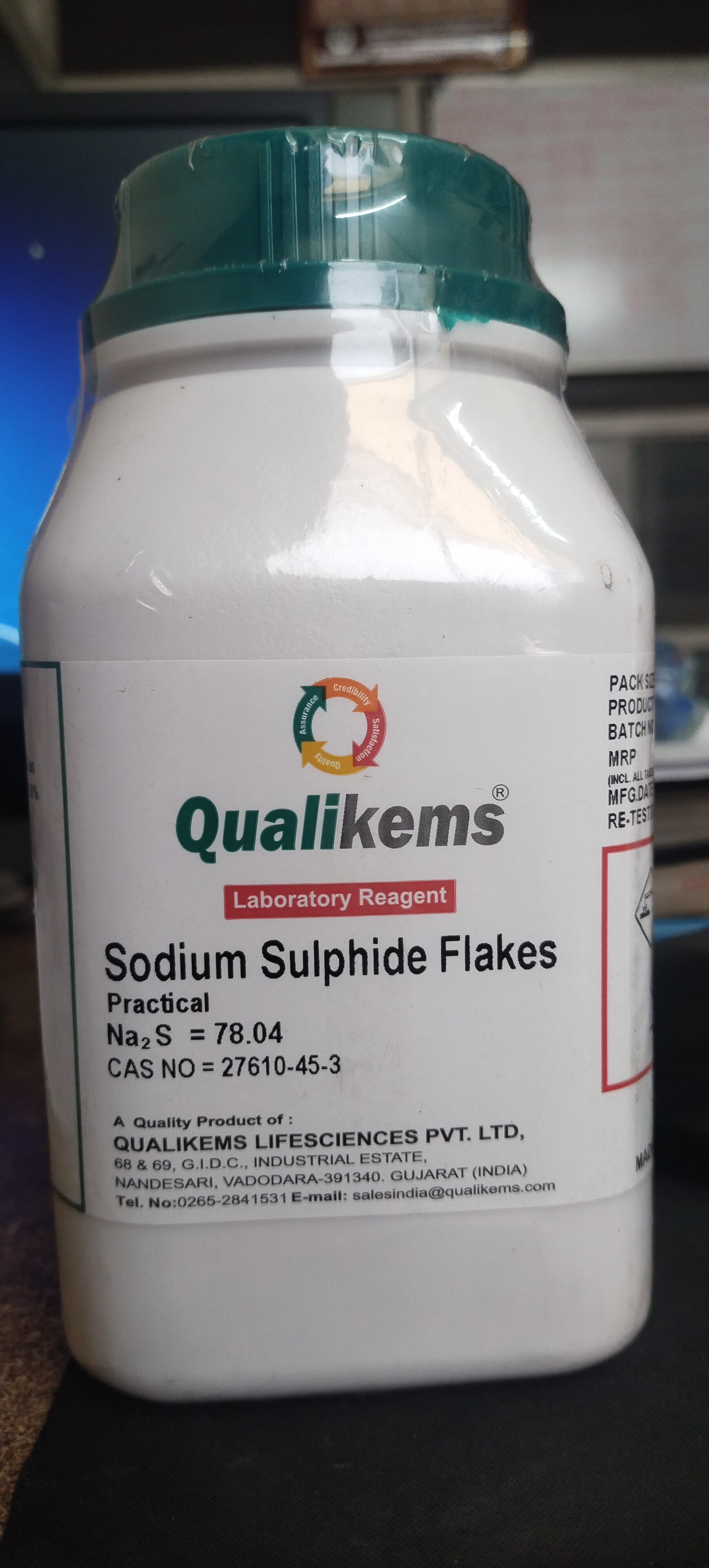 Sodium Sulphide Flakes LR