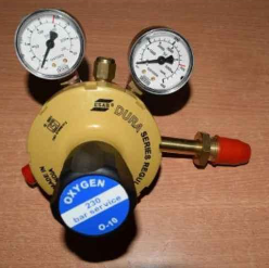 Esab Double Stage Oxygen Regulator IOX 63 B 