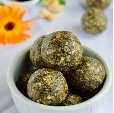 Spirulina Ladoo