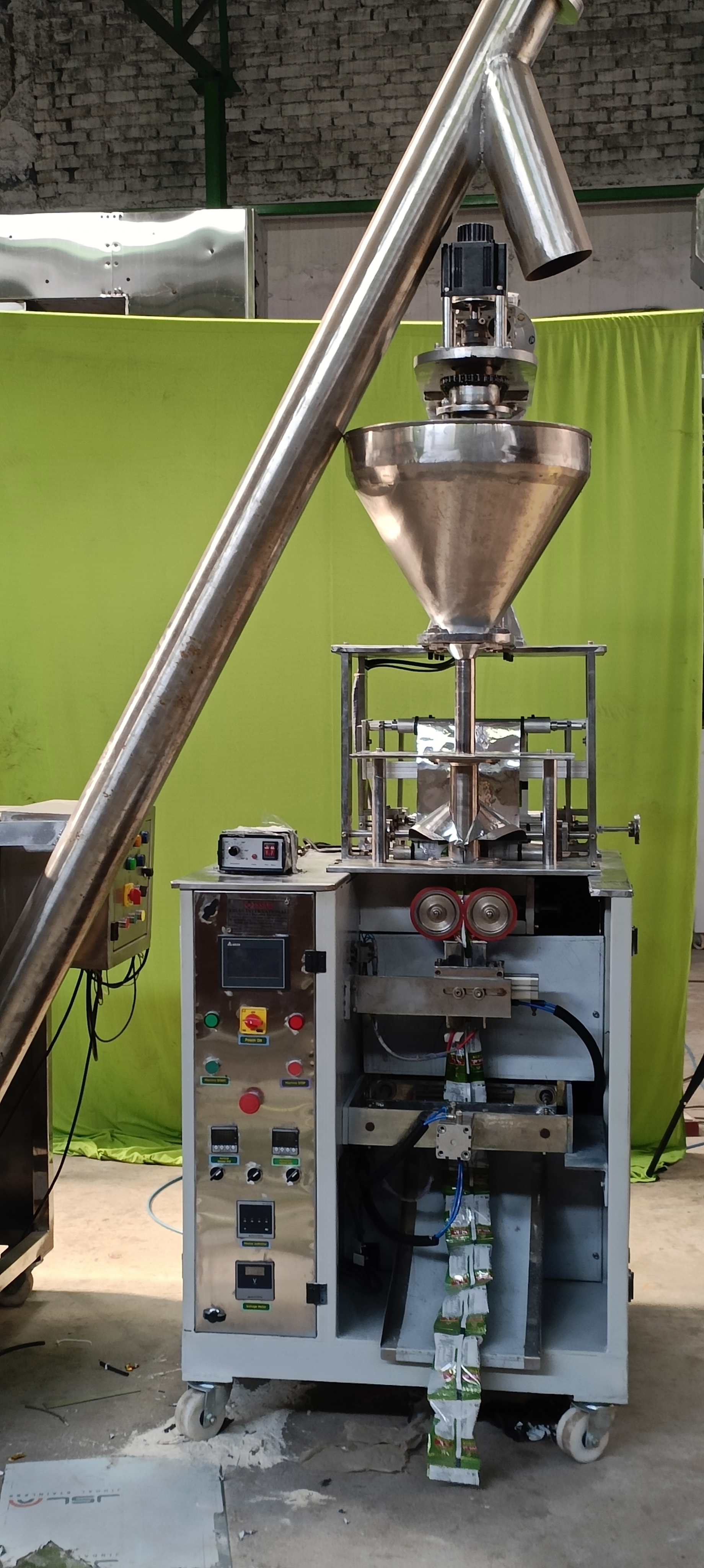 Servo Auger filler Packing Machine by Essar International