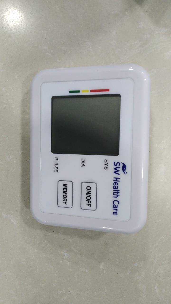 DIGITAL BP MONITOR