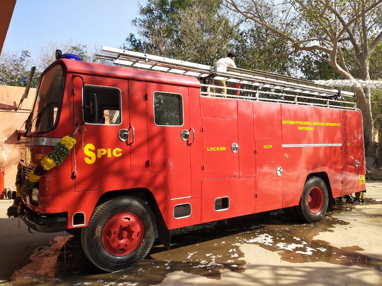 Water tender Type A