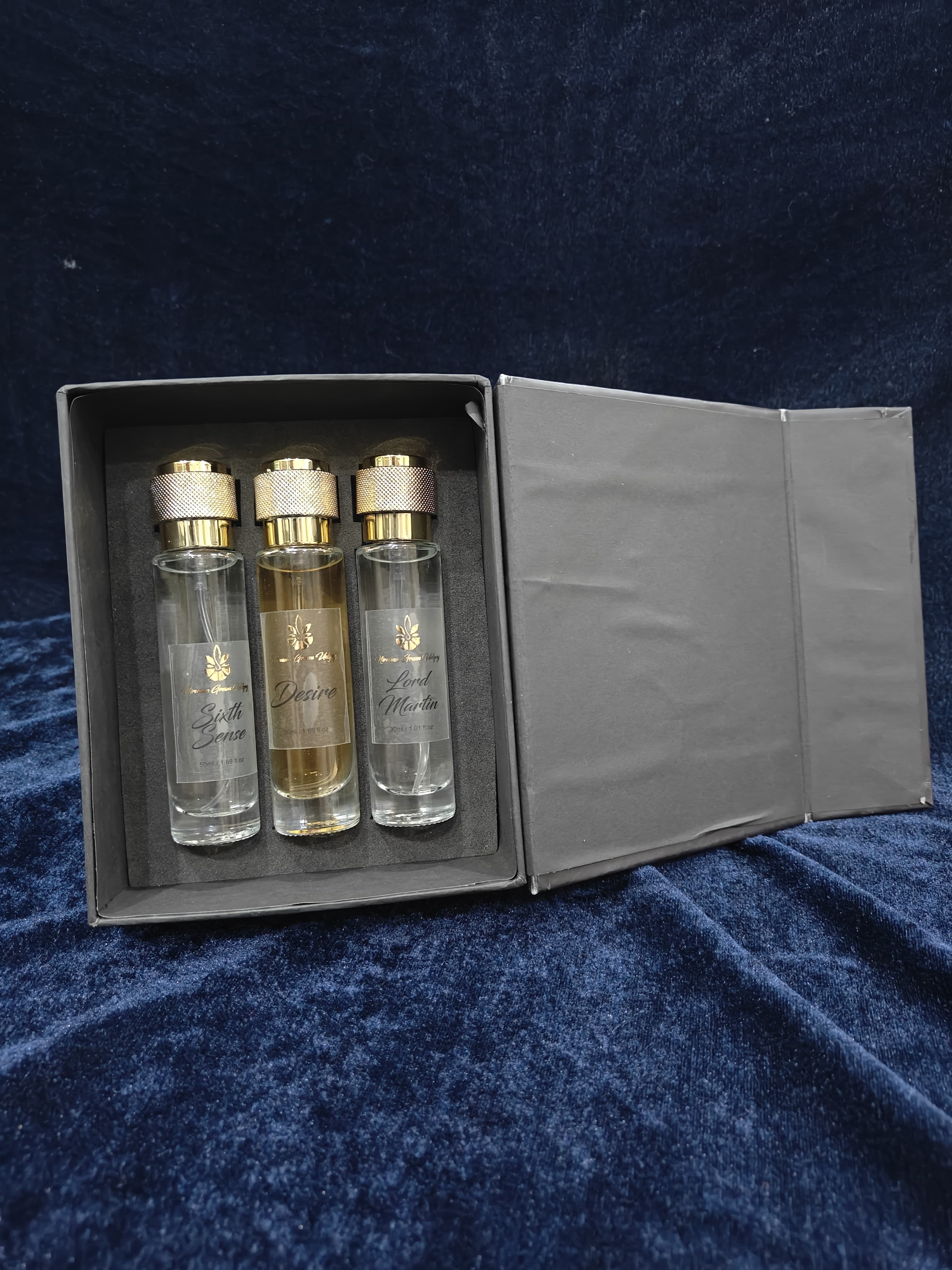 Gift box set Size: 3 x 30 ml=90 ml