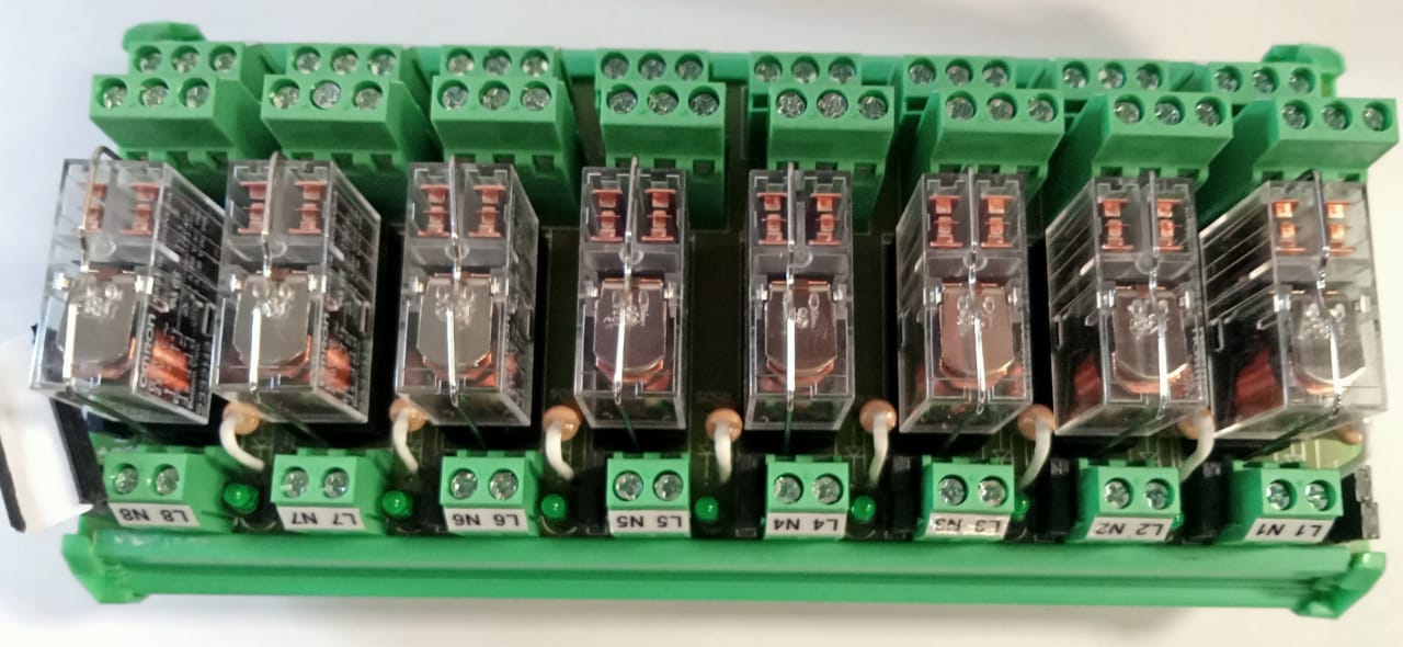 Relay Module 230 Volt AC 8 Channel 2 Change Over