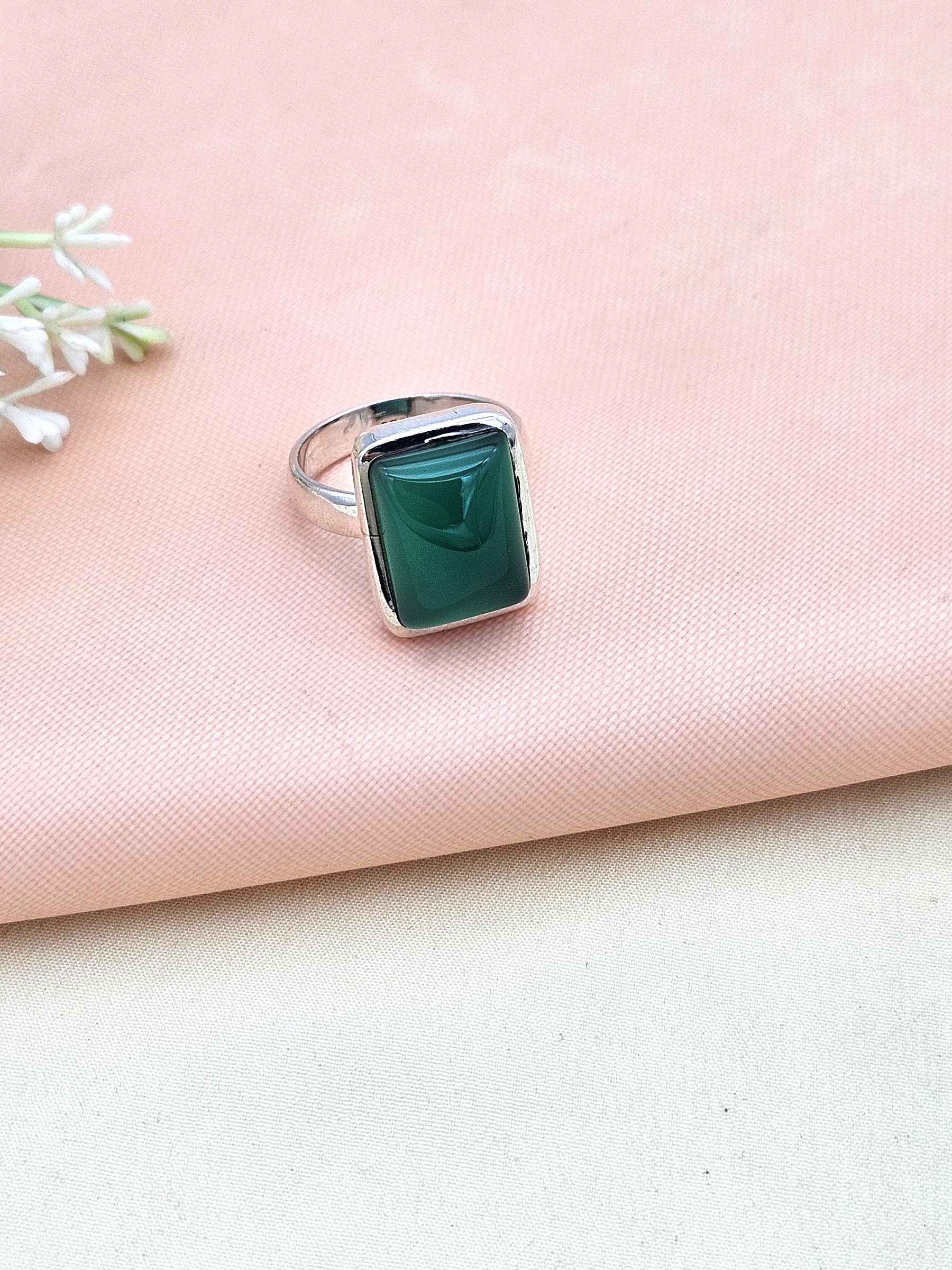 925 Silver Green Onyx Gem Stone Ring