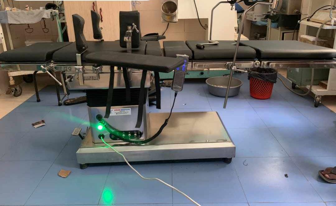 OT TABLE C-ARM COMPARITABLE WITH  ELECTRICAL +MANUAL+ BATTERY + PANEL REMOTE  