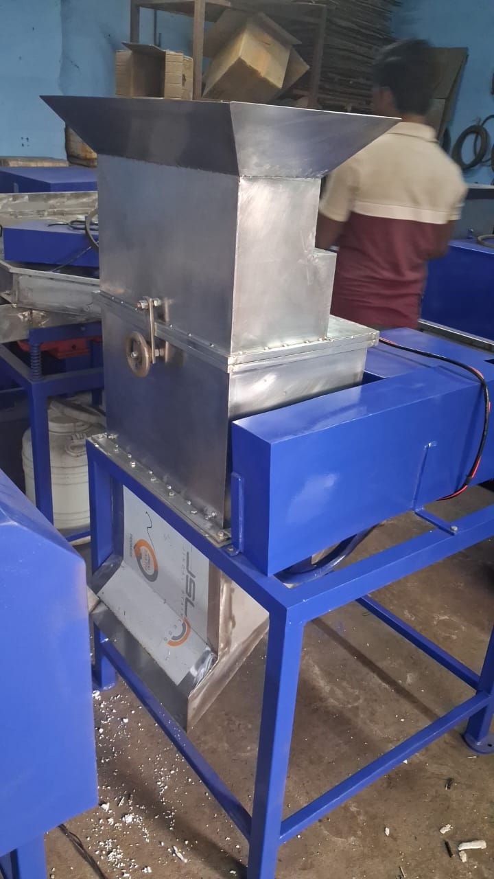 Mariya Copra Cutter Machine 