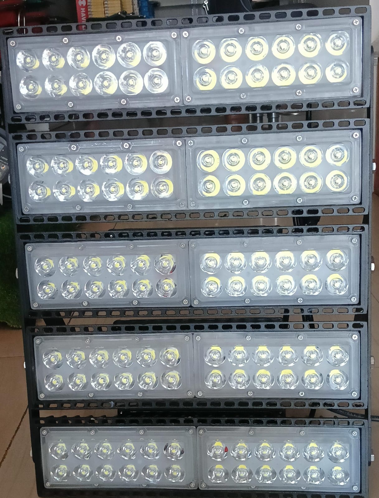 600Watt LED STADIUM FLOOD LIGHT