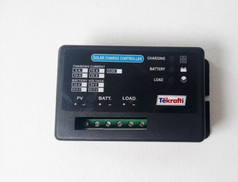 Solar Charge Controller With USB - 15amps