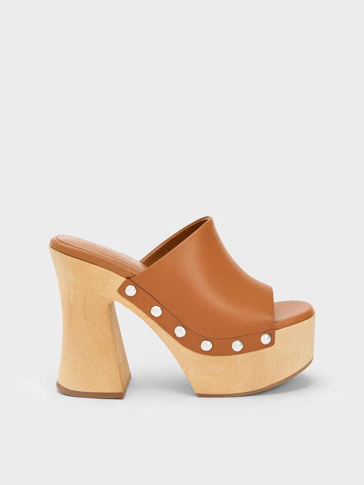 wooden heel sandal