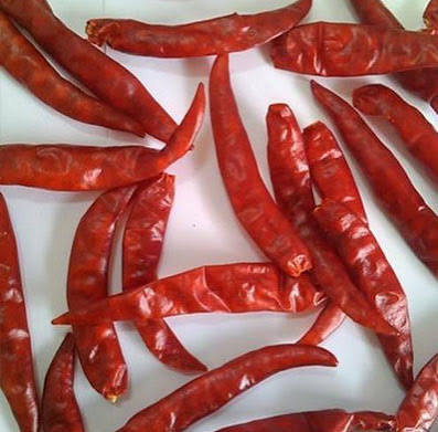 Dried whole red chili